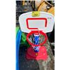 Image 2 : KIDS ADJUSTABLE BASKETBALL HOOP