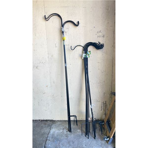 ASSORTED GARDEN SHEPHERD HOOKS