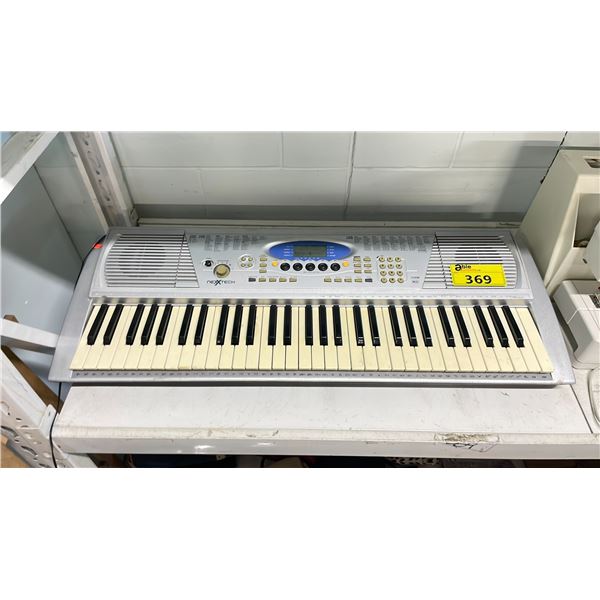 NEXXTECH ELECTRIC KEYBOARD WITH POWER CORD