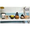Image 1 : ASSORTED VASES