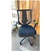 Image 2 : MESH BACK ROLLING OFFICE CHAIR