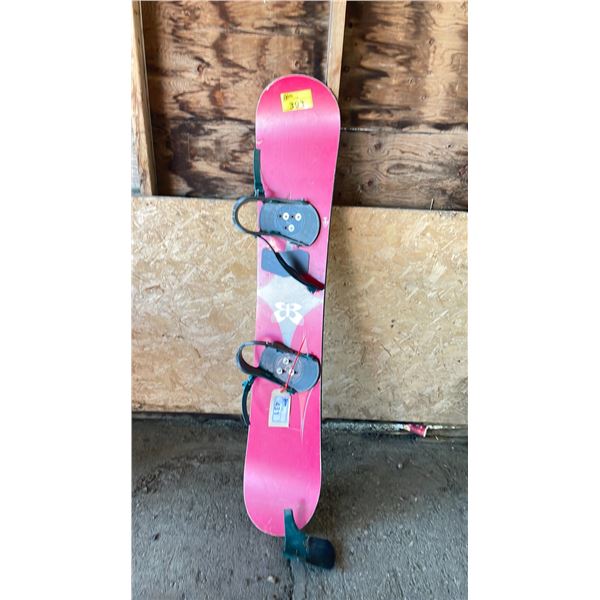 SNOWBOARD WITH BINDING DAMAGE
