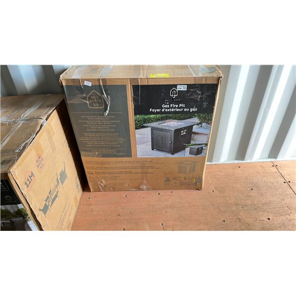 GAS FIRE PIT IN BOX  *MAY BE MISSING HARDWARE*