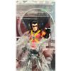 Image 2 : RED ROBIN ARTFX STATUE