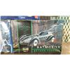 Image 3 : ASSORTED BATMAN COLLECTIBLES