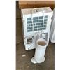 Image 2 : HISENSE 10,000 BTU PORTABLE AIR CONDITIONER WITH REMOTE & HOSE