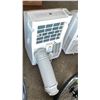 Image 2 : HISENSE 10,000 BTU PORTABLE AIR CONDITIONER WITH REMOTE & HOSE