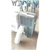Image 2 : HISENSE 8,000 BTU PORTABLE AIR CONDITIONER WITH REMOTE & HOSE