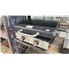 Image 2 : BLACKSTONE PORTABLE PROPANE GRILL