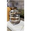 Image 2 : FILTER QUEEN VINTAGE VACUUM