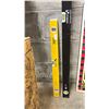 Image 2 : 2 ASSORTED SIZE STABILA LEVELS