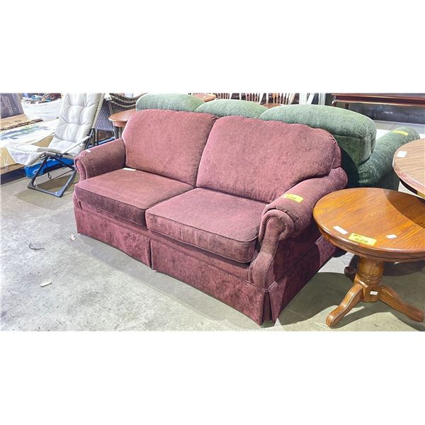 LA-Z-BOY 2 CUSHION LOVE SEAT, HIDE A BED. 74" X 38" X 36". FULL SIZE (53" WIDE) MATTRESS