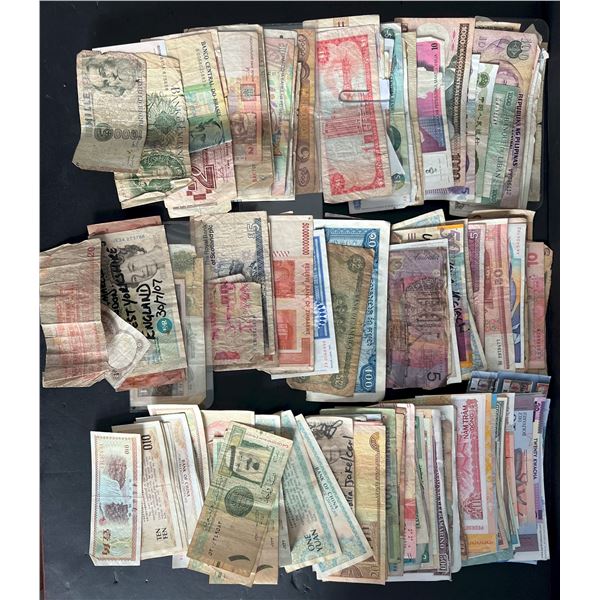 World banknote lot; Large group of approx. 200 notes.  Various countires.  Grades vary!