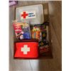 Image 1 : First aid items