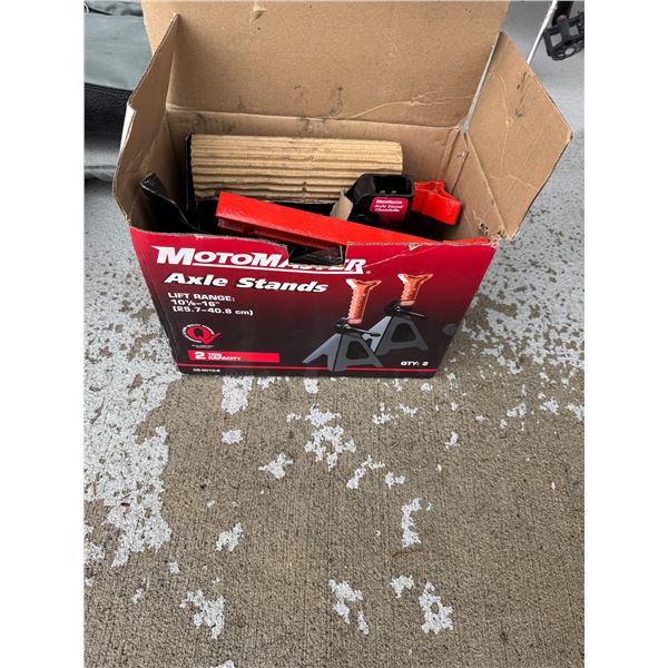 Axel stands 10 1/8–16 inch 2 ton capacity