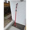 Image 1 : Pruning pole