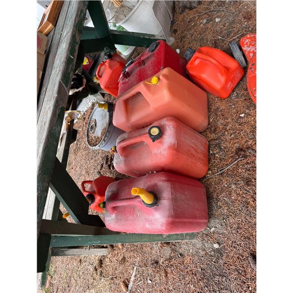 Gas cans