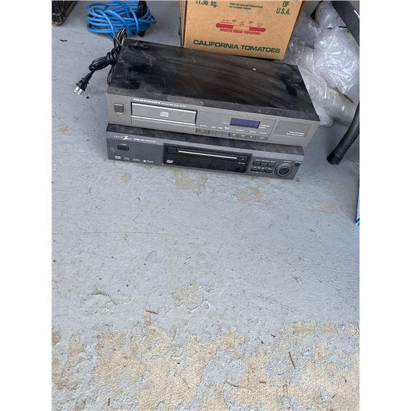 Marantz  compact display CD – 430 and Zenith, digital disc player