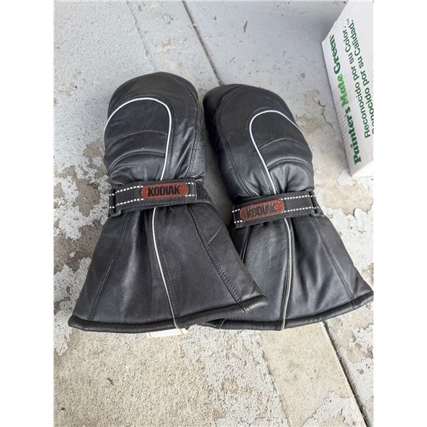 Kodiak XL gloves