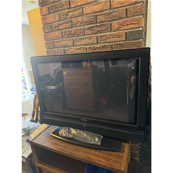 32 inch Cineplus  TV with remote