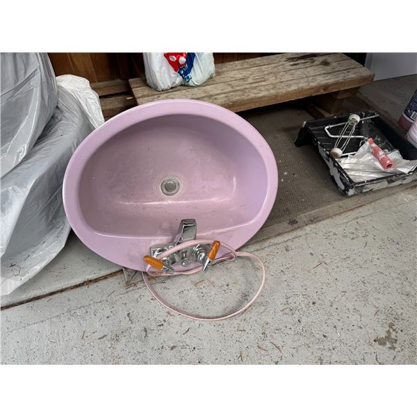 Purple sink