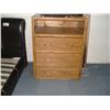 Image 1 : Wood Dresser