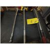 Image 1 : 1 Torque Wrench & 2 Large Ratchets