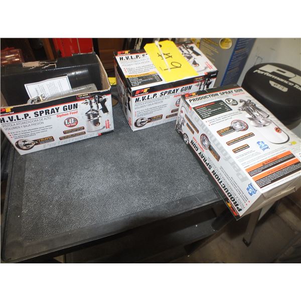 3 Siphon Feed Paint Guns