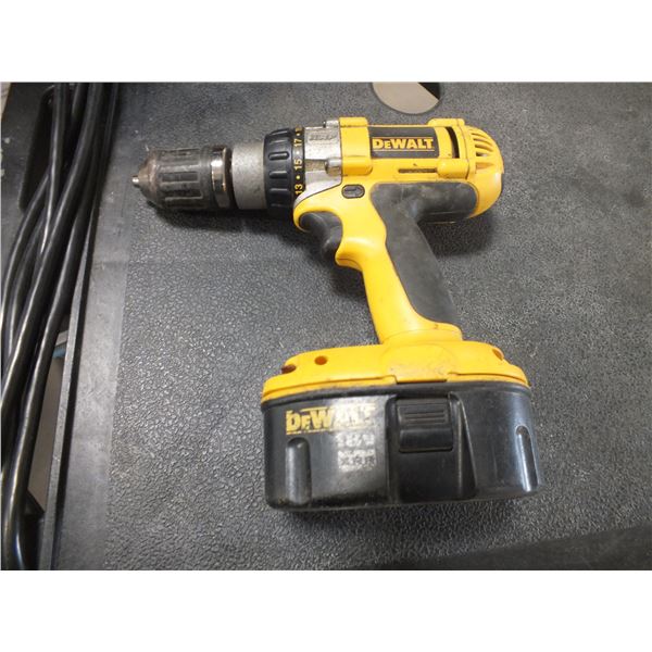DeWalt 18 Volt Drill