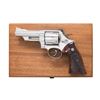 Image 1 : SMITH & WESSON MODEL 29-2 DA REVOLVER.
