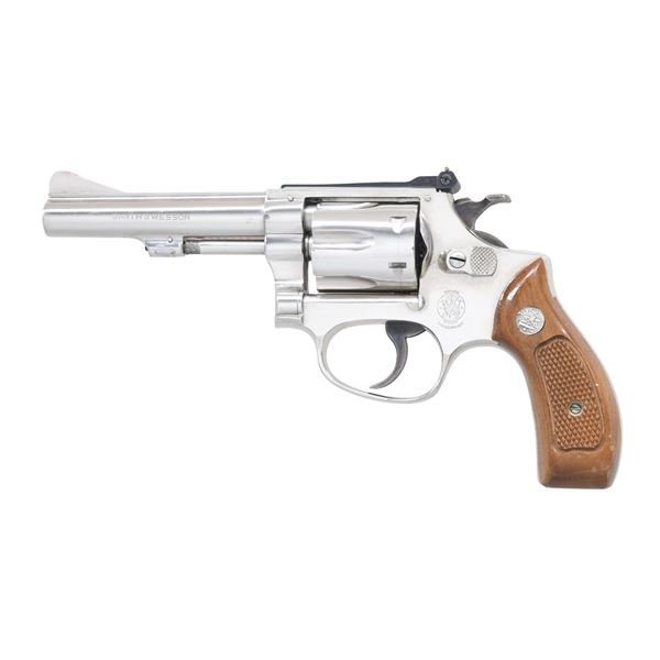 SMITH & WESSON 34-1 DA REVOLVER.