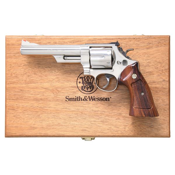 SMITH & WESSON MODEL 57 DA REVOLVER.