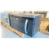 Image 2 : FRIGIDAIRE GALLERY CGBM187KB 30"W OVER THE RANGE BLACK MICROWAVE *MISSING TOP VENT COVER*