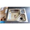 Image 2 : 3 TEKA 086555 DOUBLE SINKS APPROX 24" X 19" UNDERMOUNT