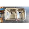 Image 2 : 3 TEKA 125039 DOUBLE SINKS APPROX 30" X 18" UNDERMOUNT