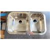 Image 2 : 3 TEKA 125039 DOUBLE SINKS APPROX 30" X 18" UNDERMOUNT