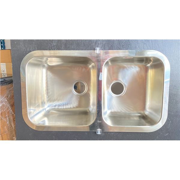 3 TEKA 125022  DOUBLE SINKS APPROX APPROX 18" X 33" UNDERMOUNT