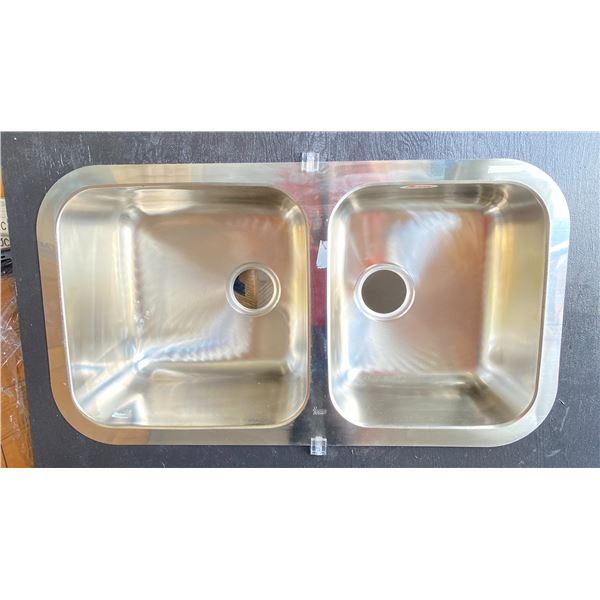 3 TEKA 125022  DOUBLE SINKS APPROX APPROX 18" X 33" UNDERMOUNT