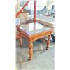 Image 2 : HAMMARY DUCKS UNLIMITED SOLID WOOD/GLASS TOP END TABLE T33510