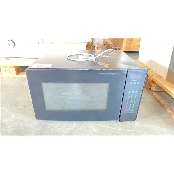 ELECTROLUX EI24M0451B 24" MICROWAVE