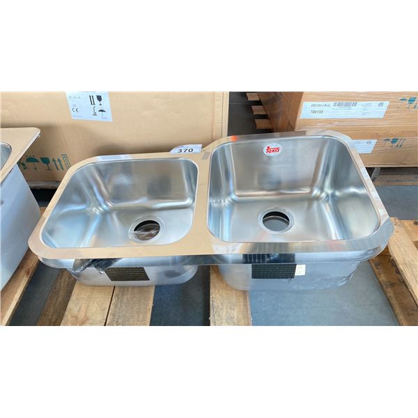 2 TEKA 125044 DOUBLE BOWL ROUND BASINS, APPROX 34" X 18"
