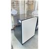 Image 2 : G.E MONOGRAM ZIBI240PII BAR FRIDGE WITH ICE MAKER