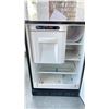 Image 3 : G.E MONOGRAM ZIBI240PII BAR FRIDGE WITH ICE MAKER