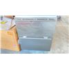 Image 2 : SUB-ZERO 700BR UNDERCOUNTER REFRIGERATED DRAWERS APPROX 27"W