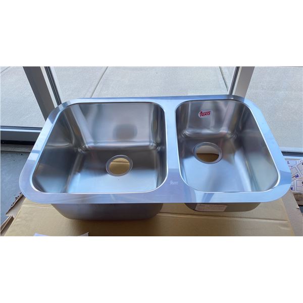GROUP OF 5 TEKA 125023 STAINLESS STEEL UNDERMOUNT DOUBLE SINK