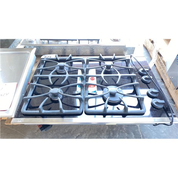G.E PROFILE GAS COOKTOP APPROX 30" X 21.5"