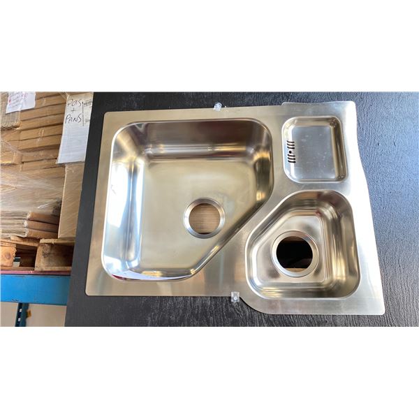 GROUP OF 9 TEKA 086555 DOUBLE SINKS APPROX 24" X 19" UNDERMOUNT