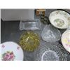 Image 4 : lot of dishes