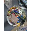 Image 10 : purses, jewlery box, train clock, train alarm clock