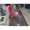 Image 1 : chair with foldable foot rest